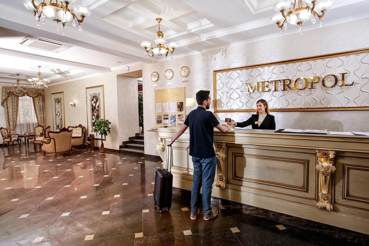 Metropol Hotel 모길레브 외부 사진